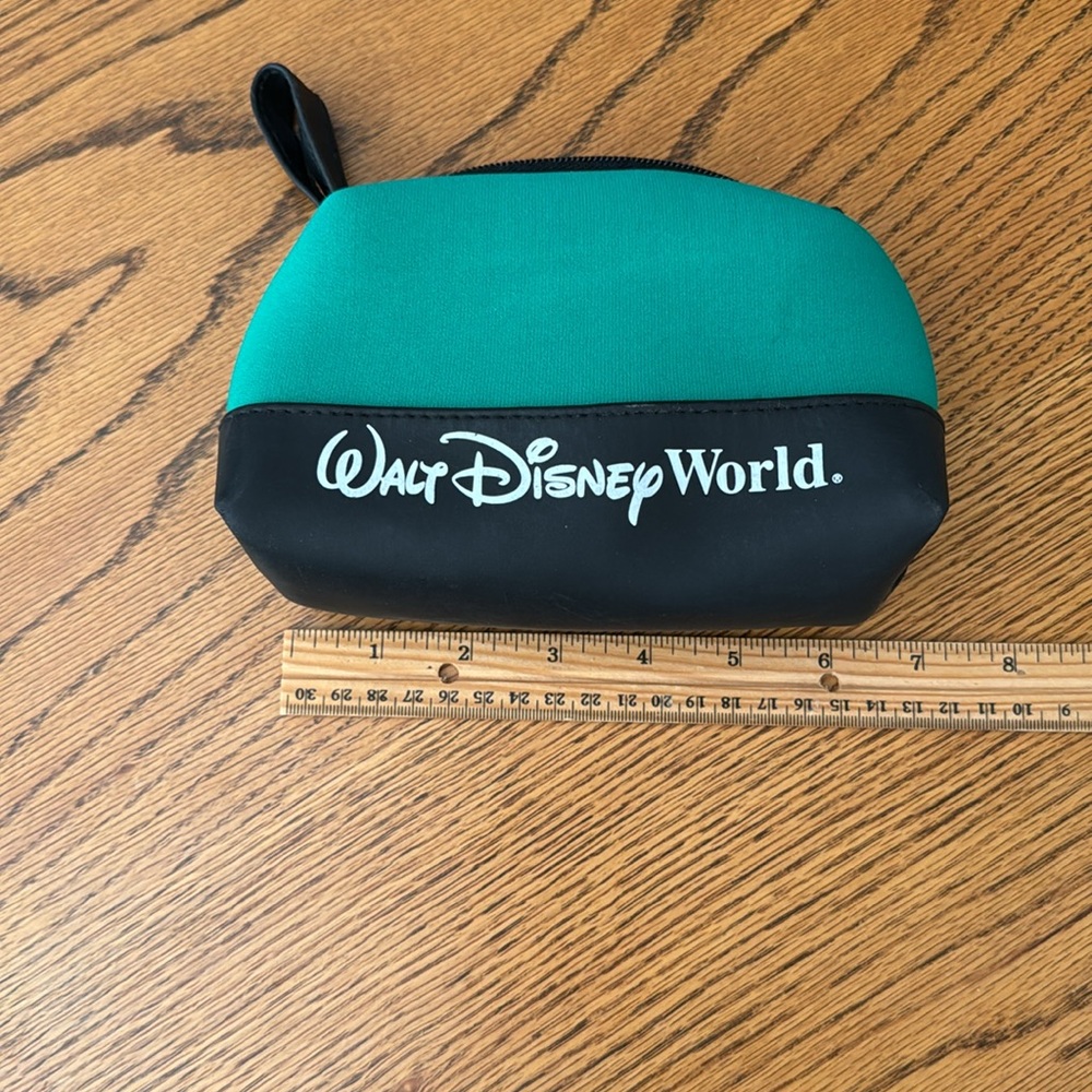 Disney world pouch - Picture 5 of 7